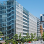 広尾学園中学校･高等学校_英語を中心に学び、日本の高卒資格を得られる1条校