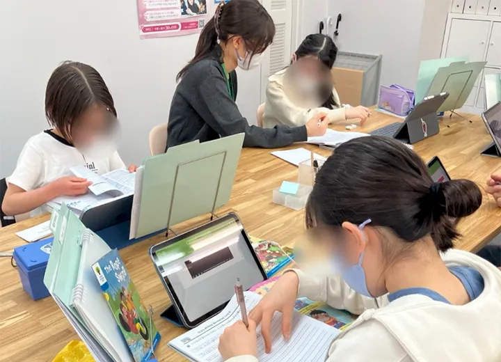 キャタル横浜校 教室での様子4