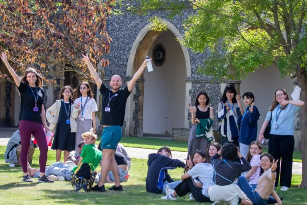 Bede's Summer School（ビーズサマースクール）