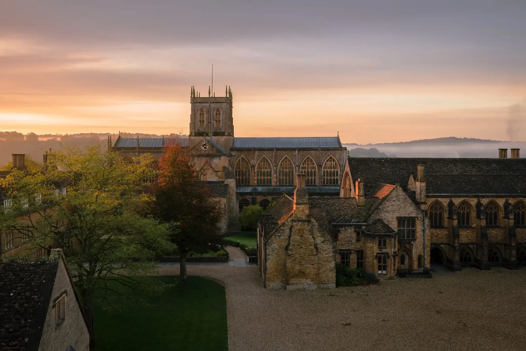 Sherborne International（シャーボーン・インターナショナル）